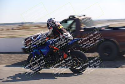 media/Nov-03-2025-Lets Ride (Mon) [[4d74c1c4d3]]/A Group/Grid/